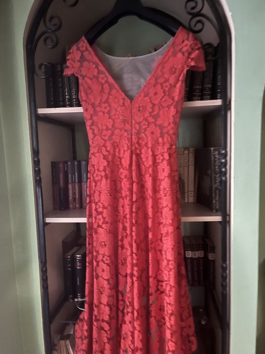 Rochie elegantă Mizar Fashion House – corai, mărimea 36 (S)