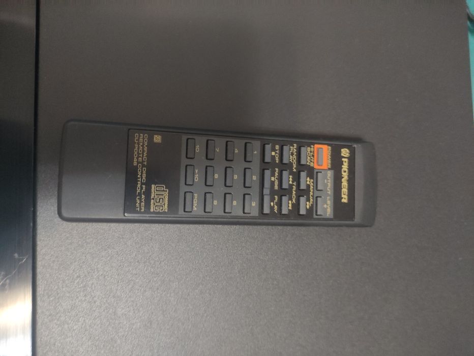 Продам сд проигрыватель Pioneer PDS504
