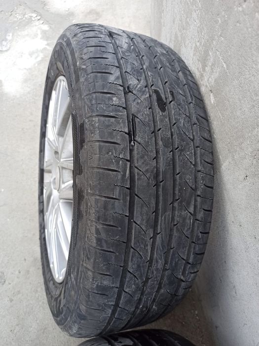 Продам диски с резиной