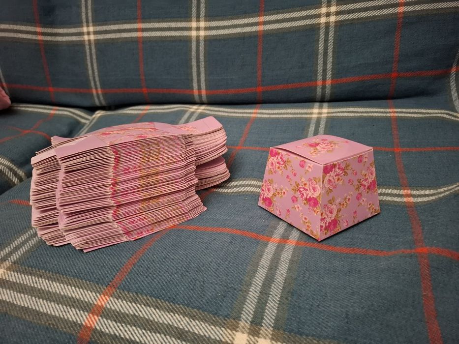 Бонбоньерки 74 шт