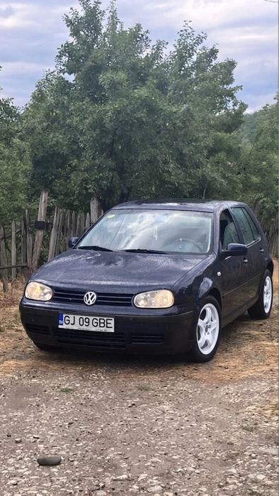 Volkswagen Golf 2001 benzină, 1.186 € — imagine 5