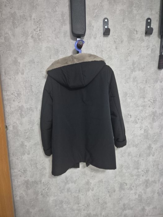 Продам женскую парку