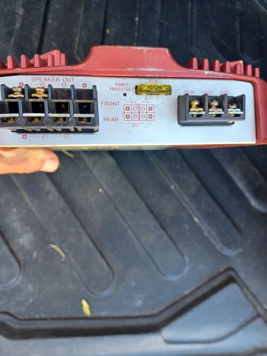 Усилвател за кола