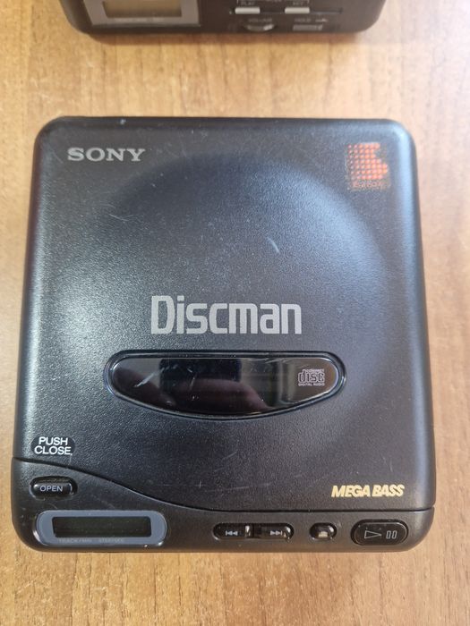Discman Sony d-2 și d-11