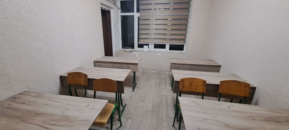 Parta va stul, o'quv markazlari uchun.
