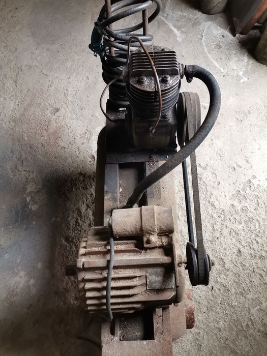 Компресор за гуми монофазен