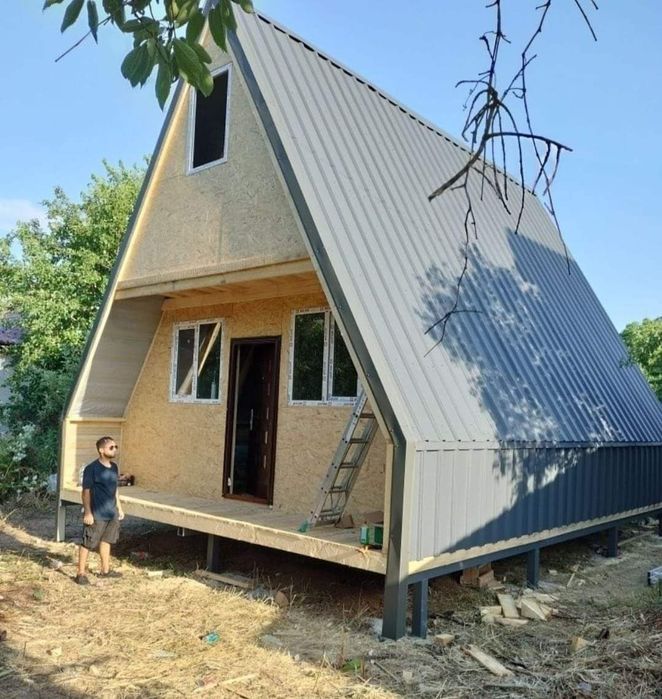 Cabane A Frame construite din structura de lemn