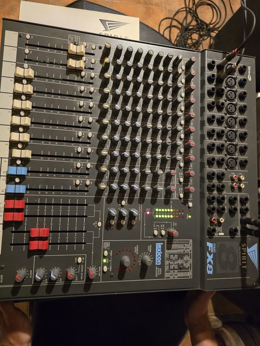 Mixer pasiv Soundcraft Spirit Fx8/Samson Txm16 activ/Yamaha mg10/2