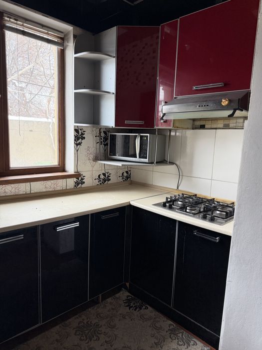Продается кухонная мебель