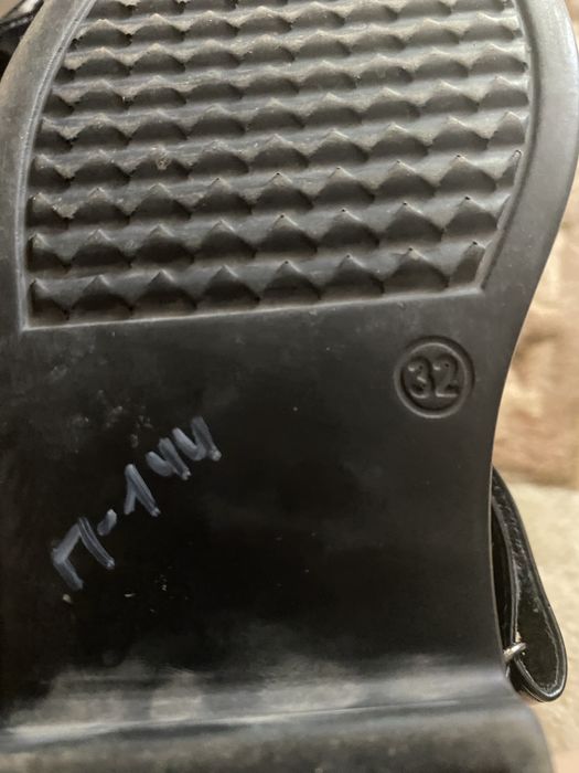 Обувь для девочки 32 р.