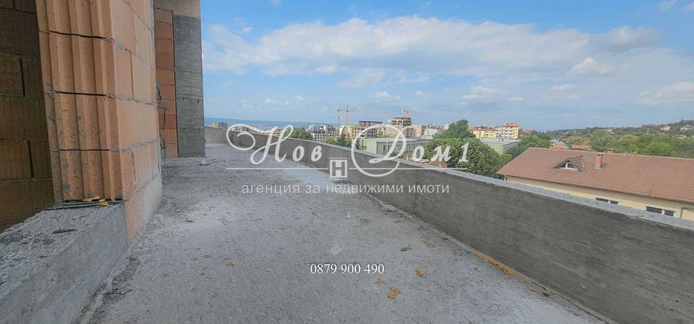 Тристаен апартамент / Ново строителство / Опция до ключ и обзавеждане.