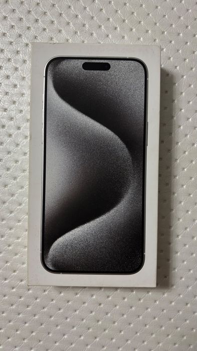 СРОЧНО ПРОДАМ iPhone 15pro max 256 GB