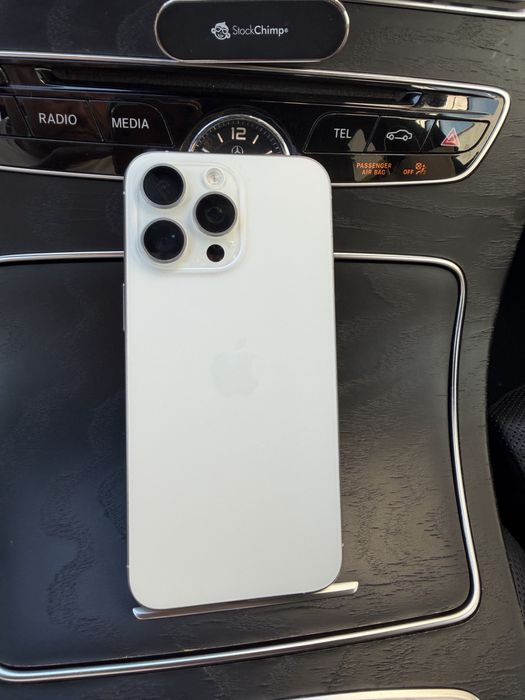 Iphone 15 pro max , ca nou fara urme , fara zgarieturi !