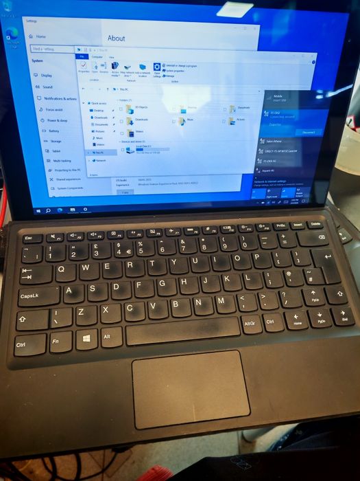 Tableta 4G Windows 2 in 1 Lenovo Miix 510 i3 Amanet Crangasi Lazar