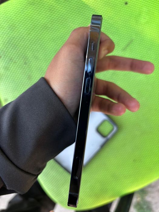 Telefon iPhone 12 Pro