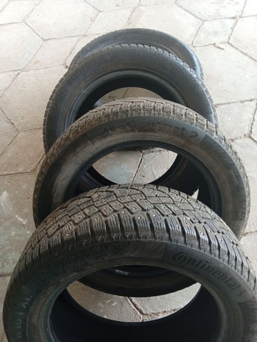 Продам или меняю зимние шины