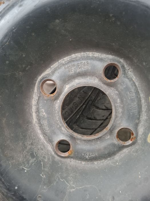 Vand 4 jante R 15 opel au și anvelope 195 65 15 dar slabe