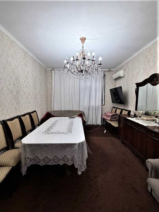 1 квартал Чиланзар   90м2  3/1/4 балкон 2х7