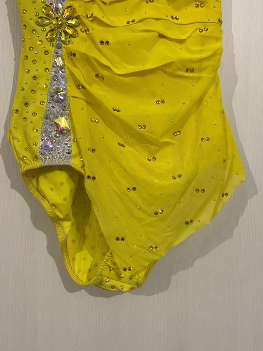 Трико за художествена гимнастика