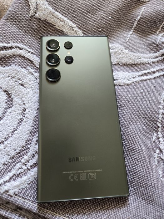 Продам или обмен Samsung S23 Ultra 12/512.