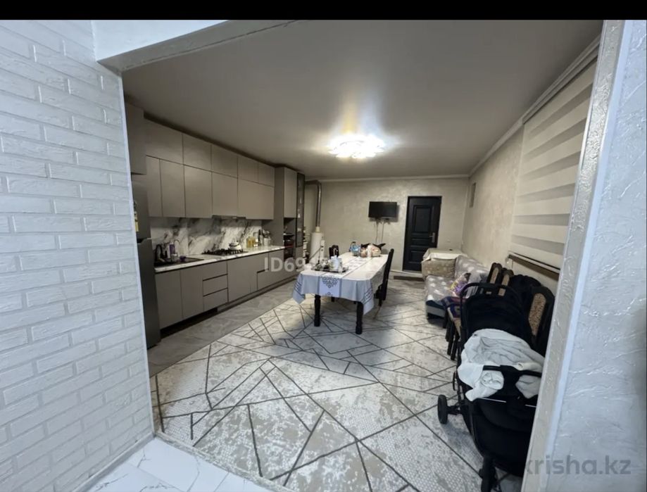 Срочно уй сатылады