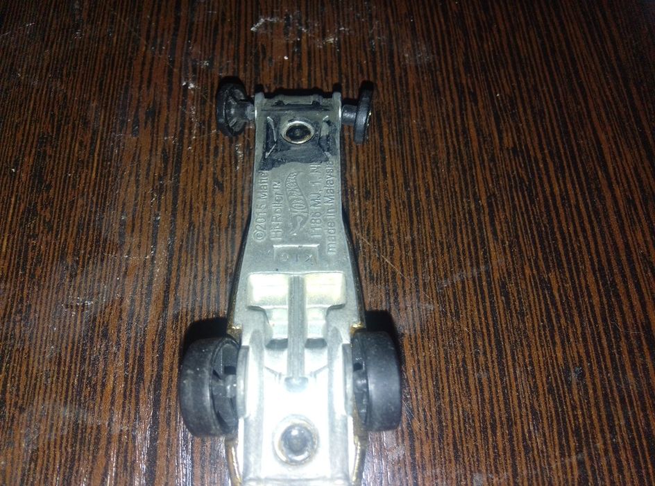 Продам оригинальные машинки хотвилс