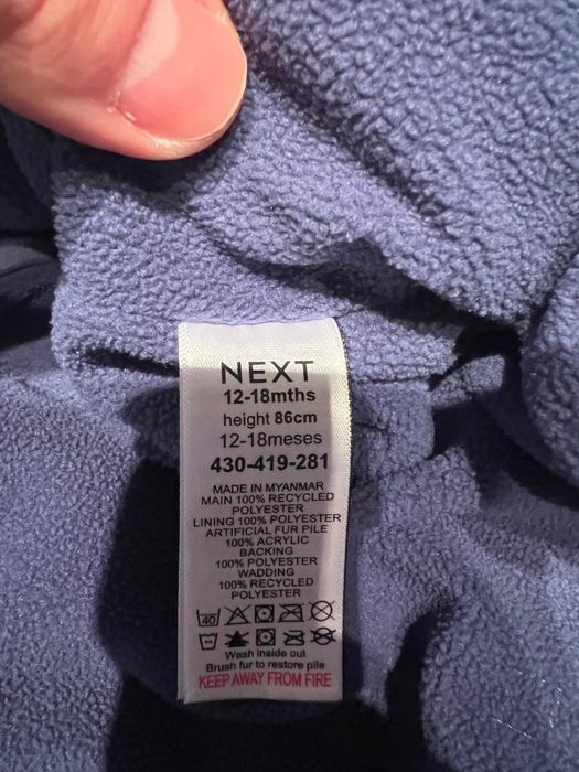 Combinezon fata, Next