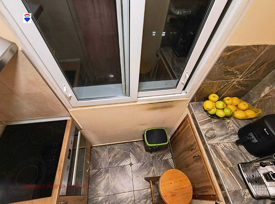 Тристаен апартамент за продажба кв. Хъшове, гр. Русе