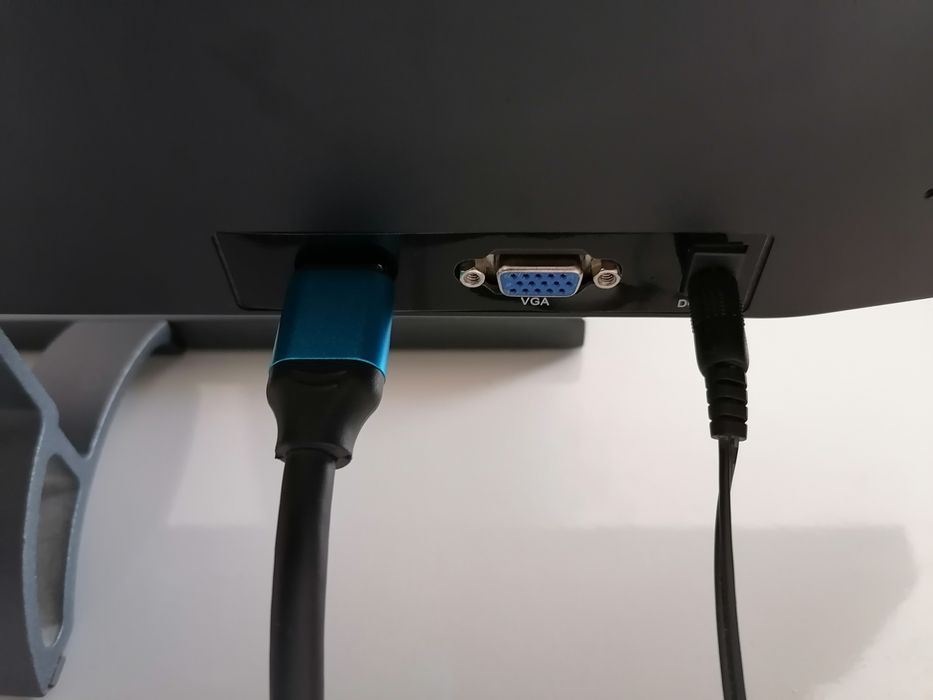 Artel 24 Monitor satiladi