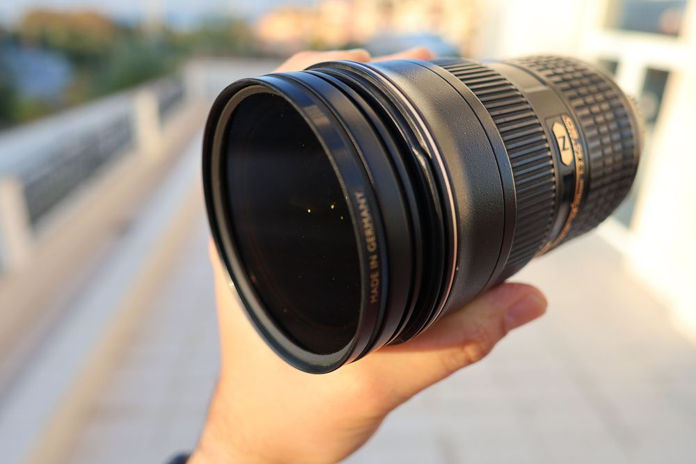 Nikon FX 24 - 70mm 2.8f ED