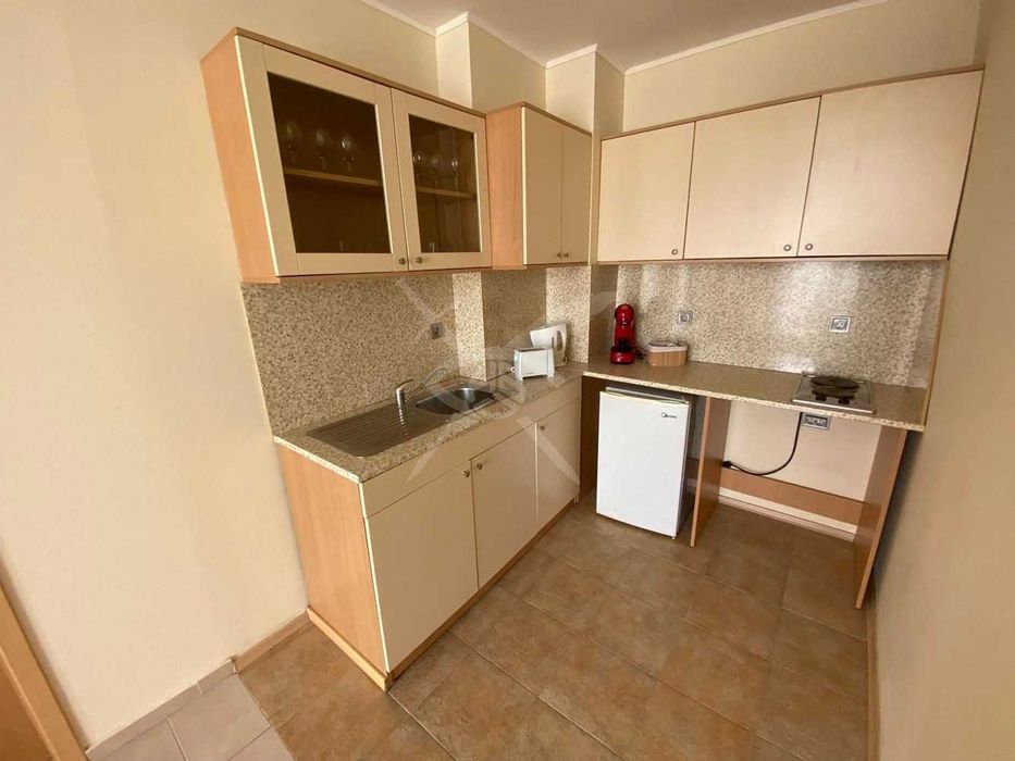 Продава се Двустаен апартамент в к.к. Слънчев бряг - 80 кв.м за 850 €/кв.м - Снимка #6