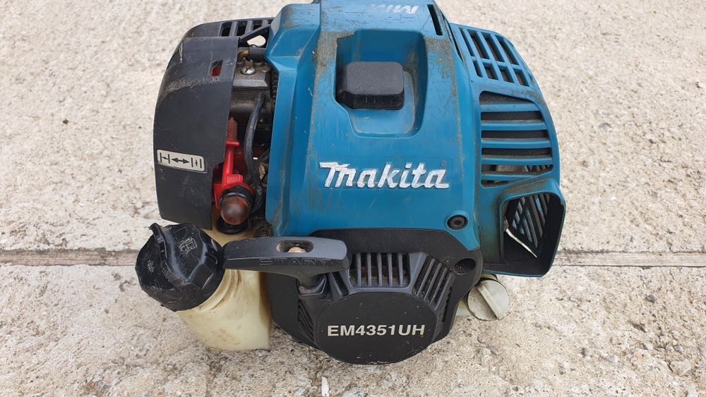 Косачка Makita EM4351UH