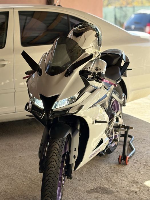 Yamaha yzf r125