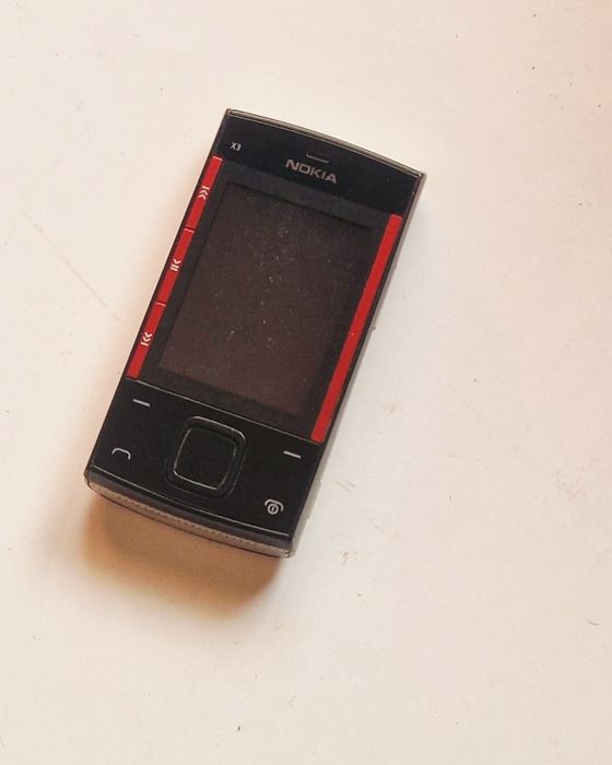 Telefon cu defect