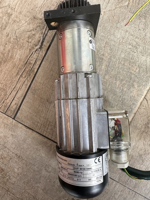 Vand motoare cu reducor Dunkermotoren