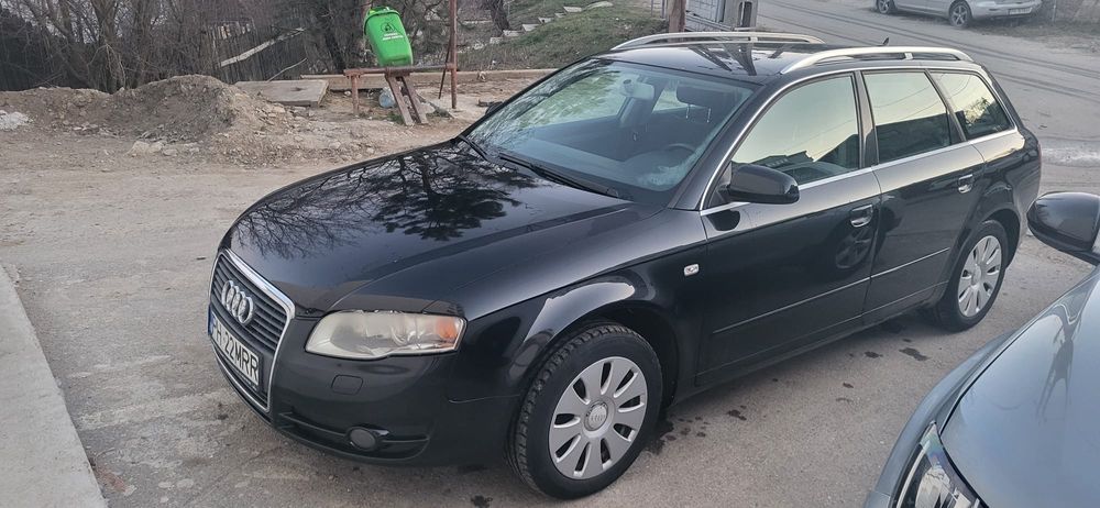 Audi A4 Automat, negru