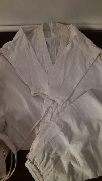 Костюм для восточных единоборств