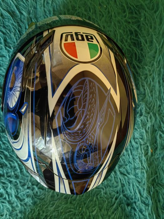 Каска AGV размер Л и яке XL