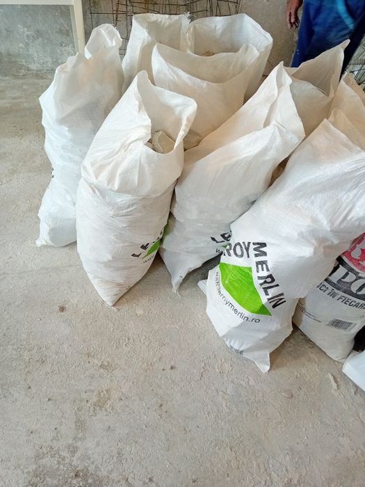 Transport moloz mobila