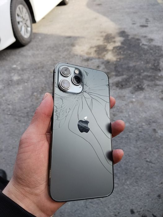 12 pro max продаётся срочно