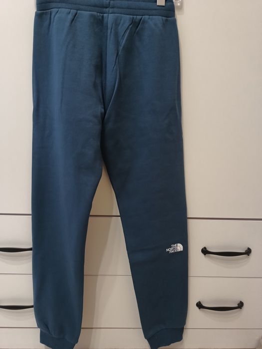 Оригинално долнище на The North Face