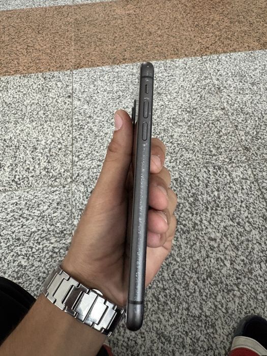 Iphone 11 128gb.