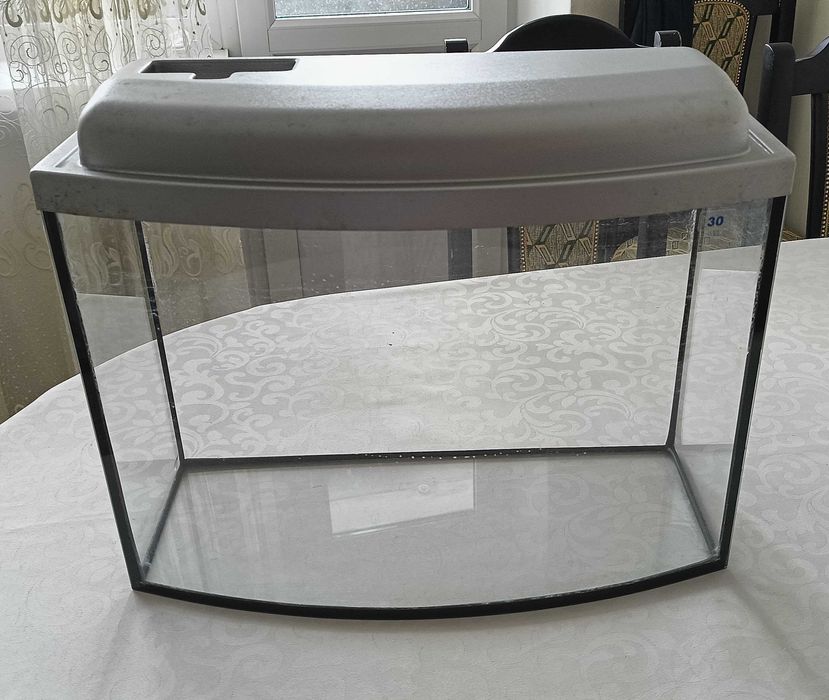 Продам аквариум 30 литров