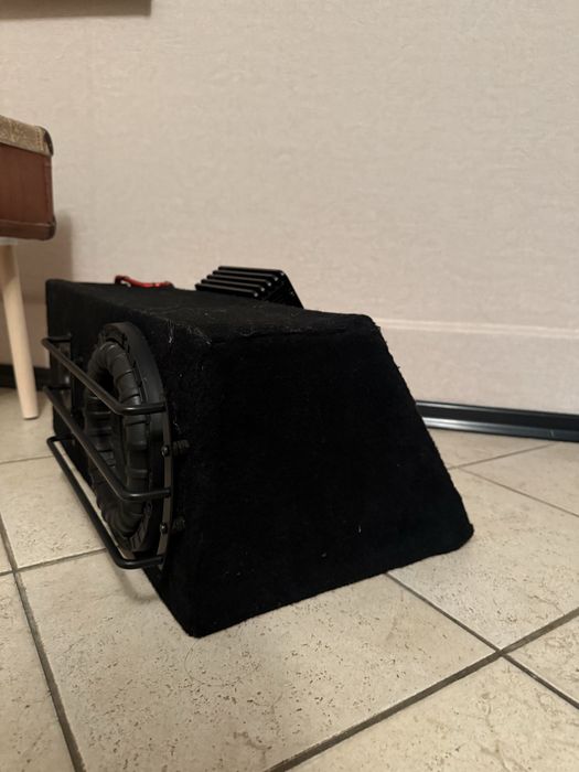 Продается сабвуфер