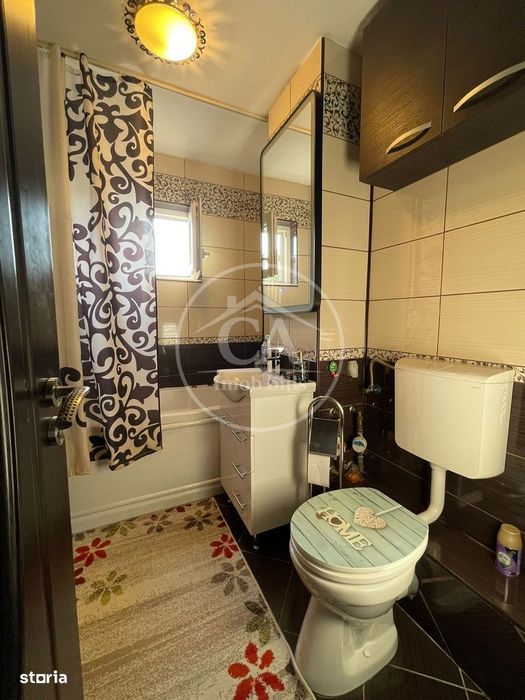 Apartament cu 3 camere de inchiriat in zona Nufarul, Oradea.