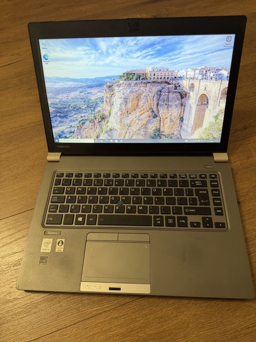 Лаптоп Toshiba tecra z40