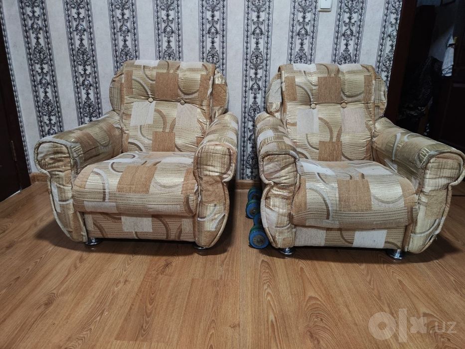 Продаётся диван и кресло
