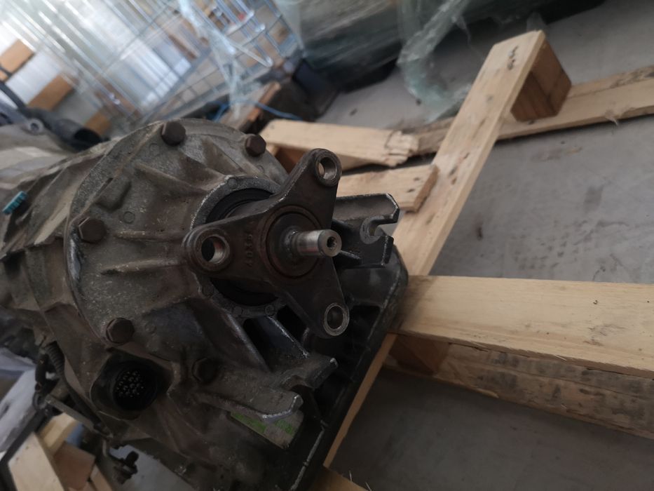 Автоматична скоростна кутия ZF