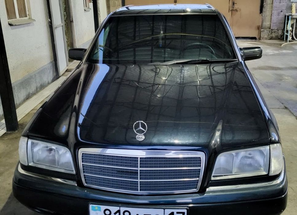 Машина Мерседес сатылады хабарласыңыздар