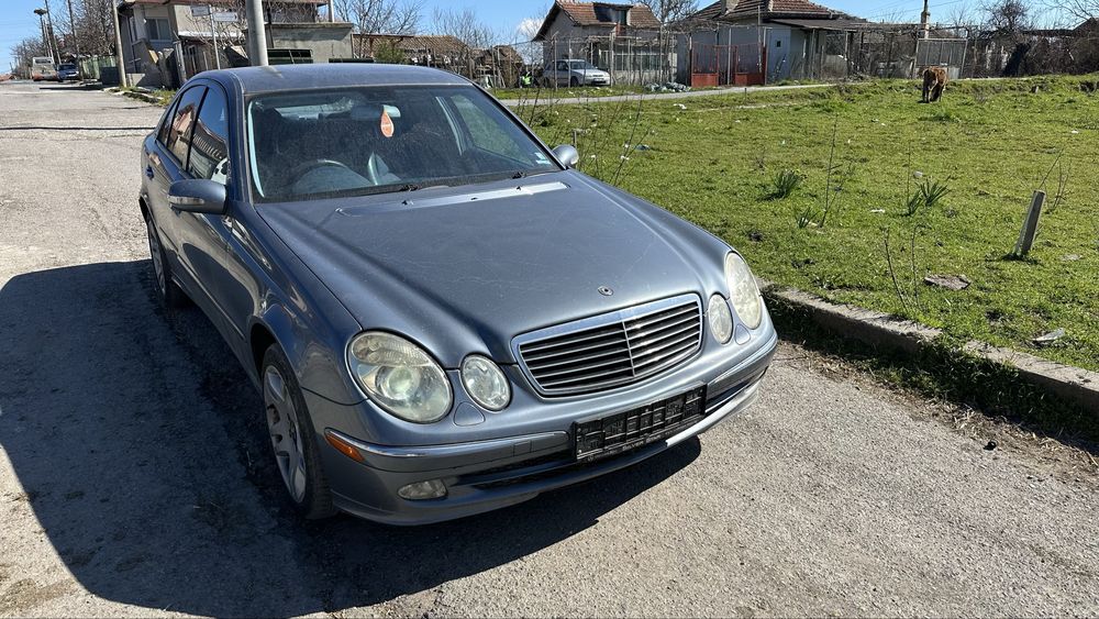 Mercedes E270 w211 на части